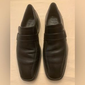NEW Ecco Men’s Leather Slip-On’s, Color: Black, Size 13M